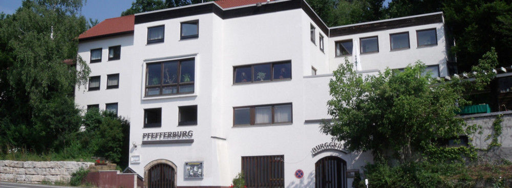 Hotel Pfefferburg Schonaich Екстер'єр фото