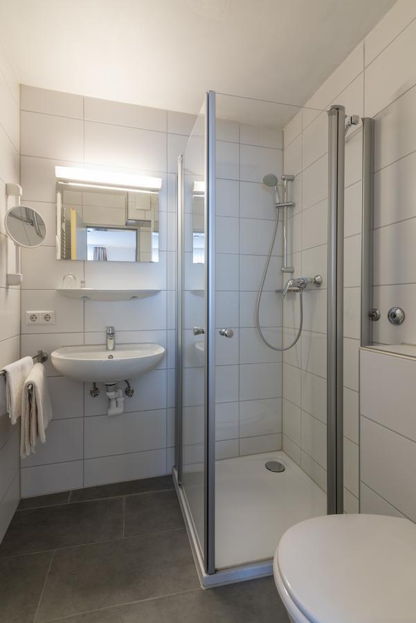 Hotel Pfefferburg Schonaich Екстер'єр фото
