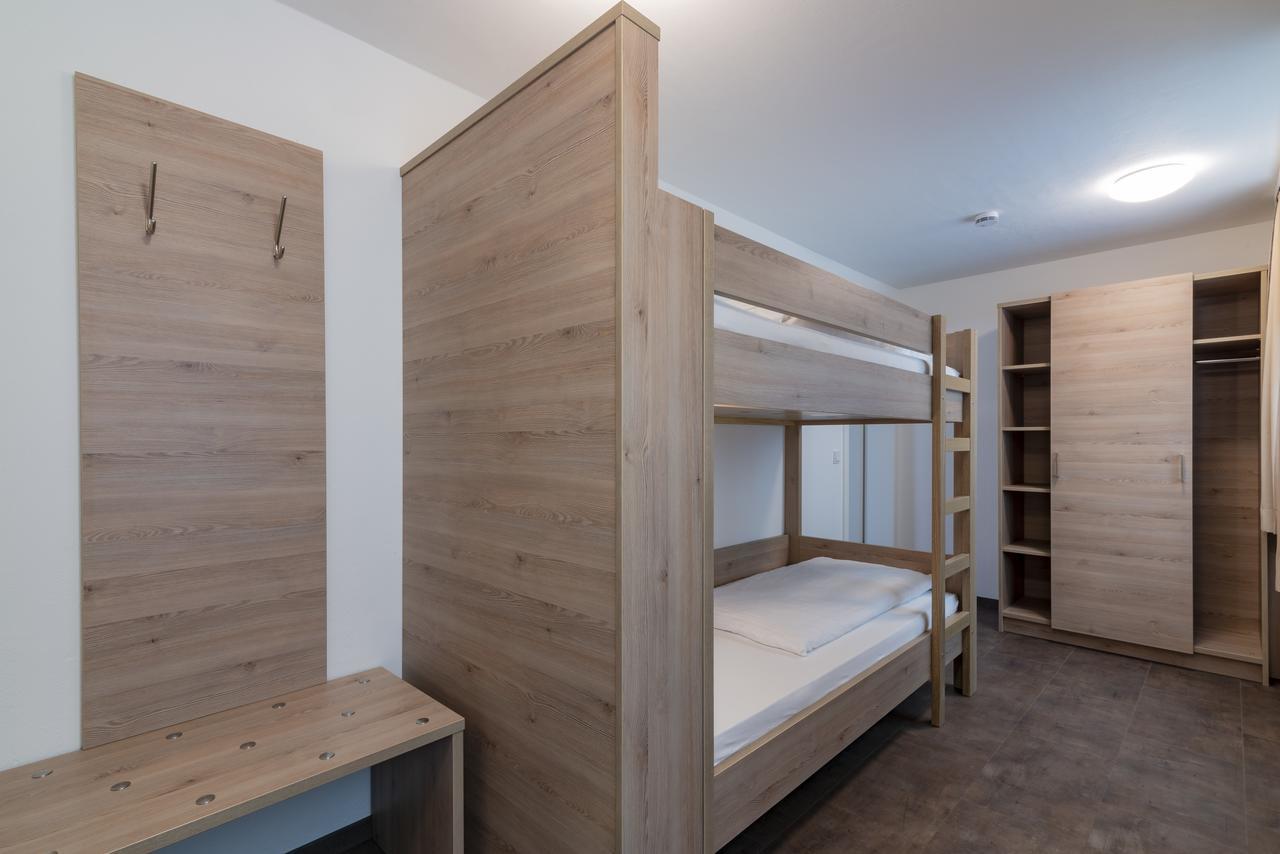 Hotel Pfefferburg Schonaich Екстер'єр фото